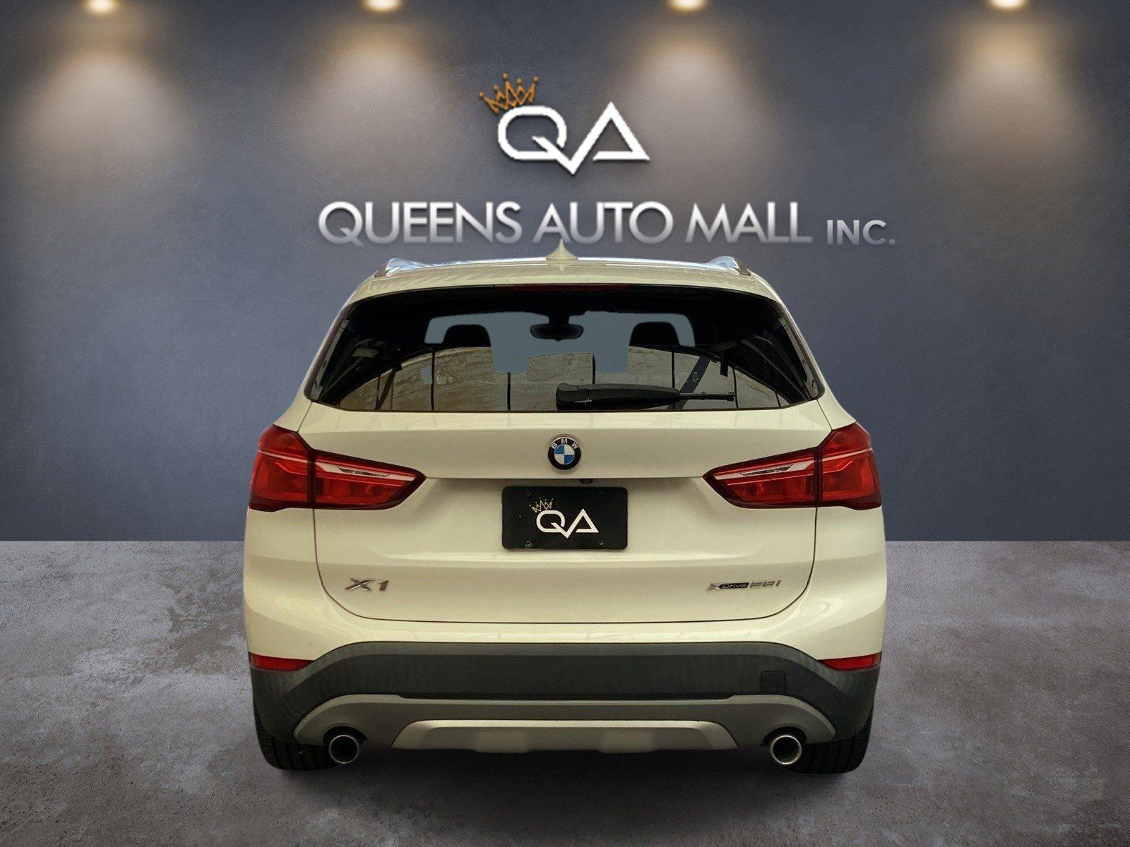 Used 2018 BMW X1 xDrive28i w/ Convenience Package AWD/4WD image 5
