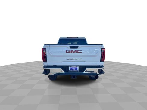 Used 2024 GMC Sierra 2500 SLT image 8