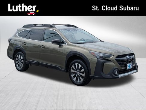 Used 2025 Subaru Outback Limited w/ Tech Package 3 AWD/4WD image 1