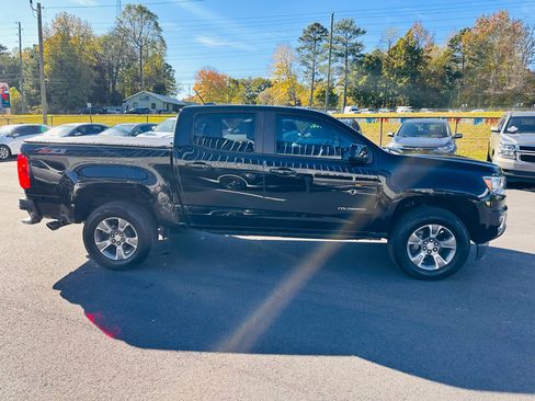 Used 2019 Chevrolet Colorado Z71 image 6