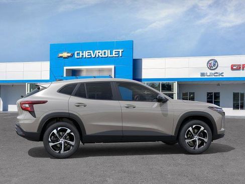 New 2026 Chevrolet Trax RS image 21