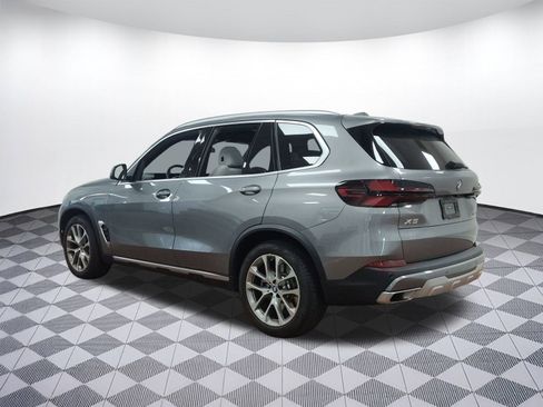 Certified 2024 BMW X5 xDrive50e image 3