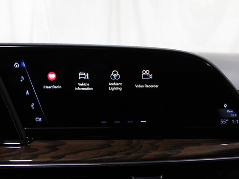 Certified 2024 Cadillac Escalade ESV Sport Platinum image 19