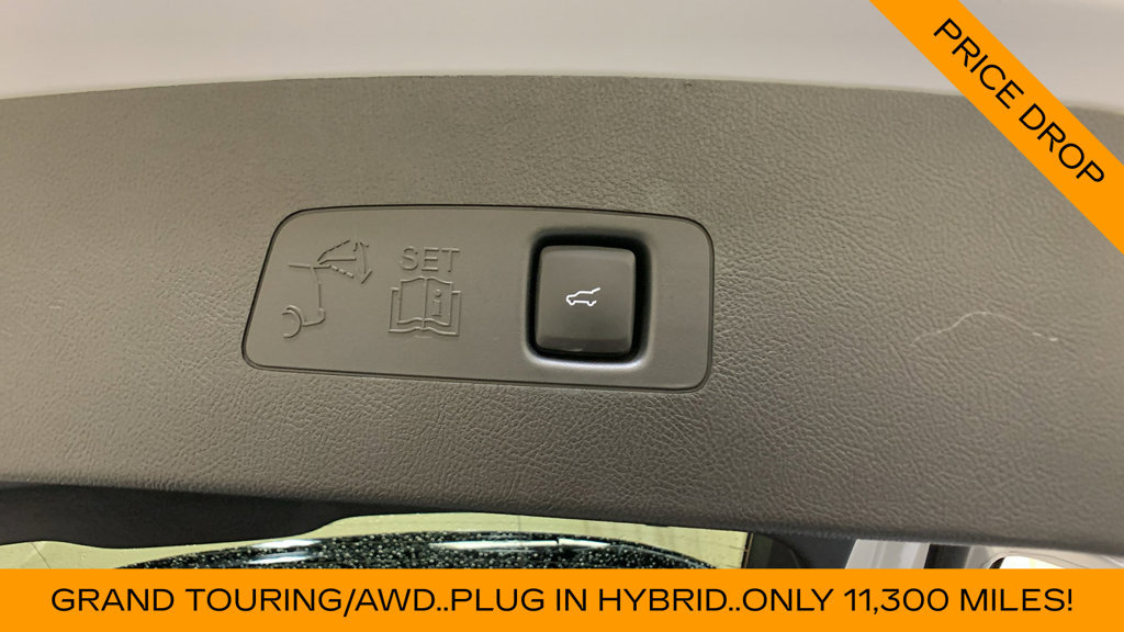 Used 2025 Lincoln Corsair Grand Touring w/ Towing Package AWD/4WD image 19