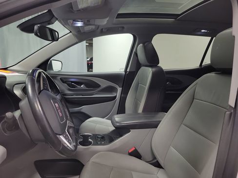 Used 2021 GMC Terrain SLT w/ Infotainment Package II image 12