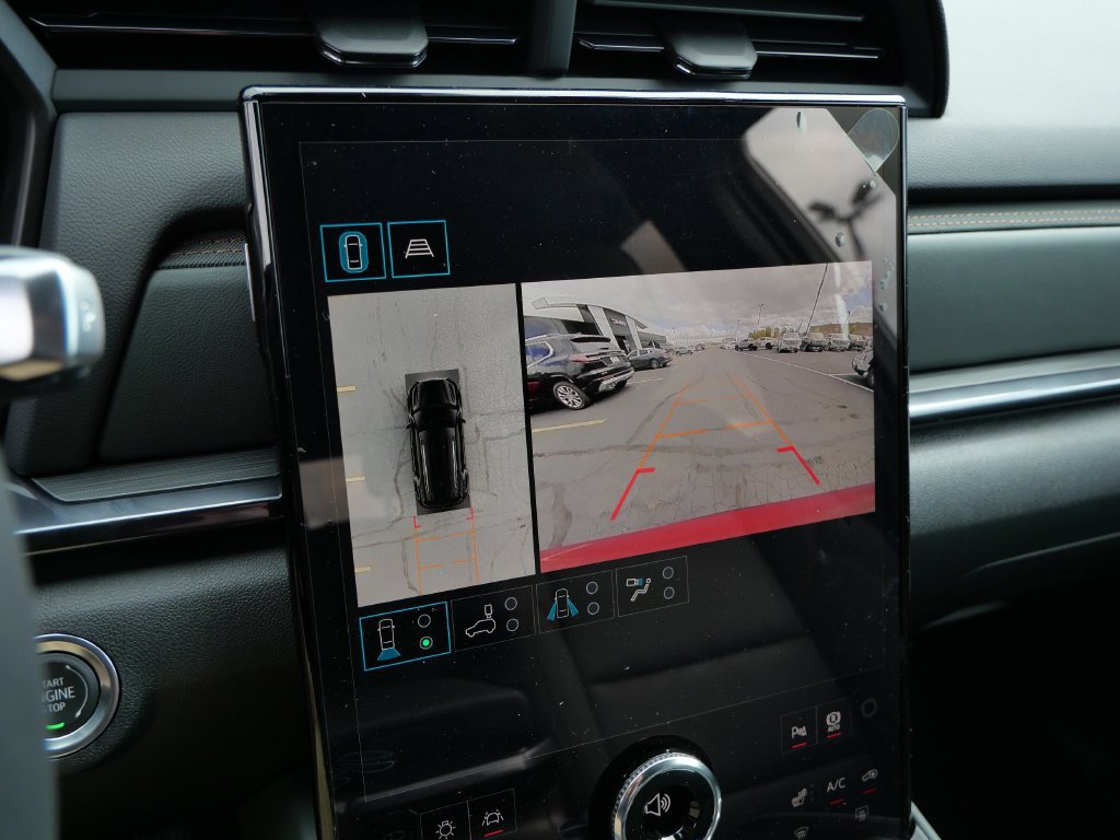 New 2027 GMC Terrain AT4 w/ Technology Package II AWD/4WD image 20