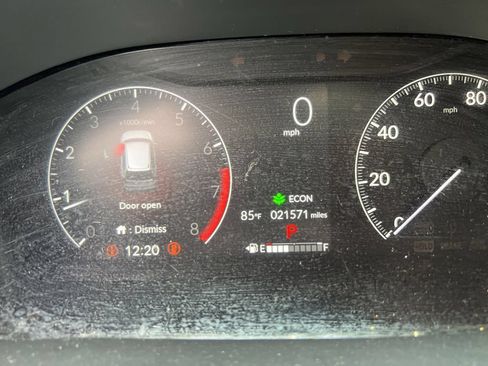 Used 2025 Honda CR-V EX image 13