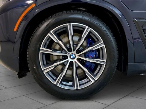 New 2026 BMW X5 xDrive50e image 11