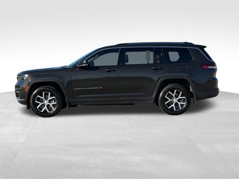 Used 2023 Jeep Grand Cherokee L Limited w/ Luxury Tech Group II AWD/4WD image 35