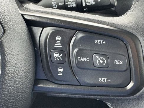 Used 2025 Jeep Wrangler Unlimited Rubicon 4xe w/ Convenience Group image 22