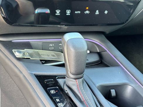 New 2026 Nissan Sentra SR w/ Floor Mat Package image 23