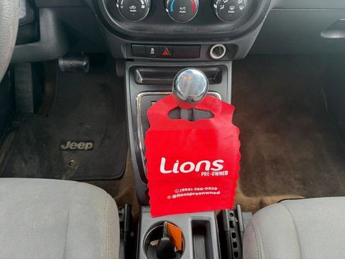 Used 2016 Jeep Compass Sport w/ Power Value Group image 6