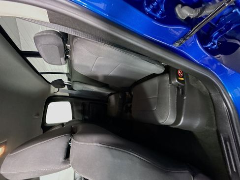 Used 2018 Chevrolet Colorado LT w/ LT Convenience Package RWD image 24