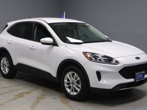 Certified 2021 Ford Escape SE w/ Convenience Package image 1