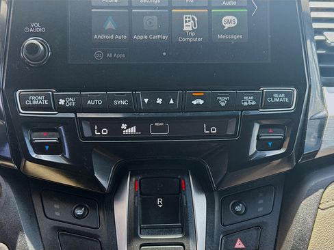 Certified 2018 Honda Odyssey EX image 14