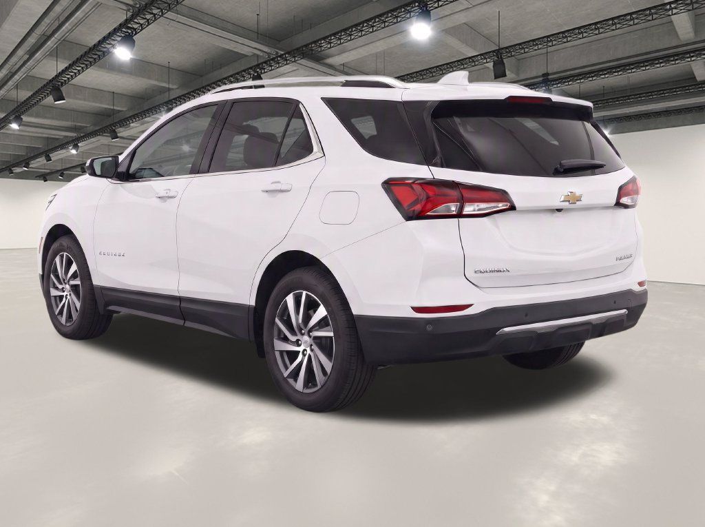 Used 2022 Chevrolet Equinox Premier FWD image 3