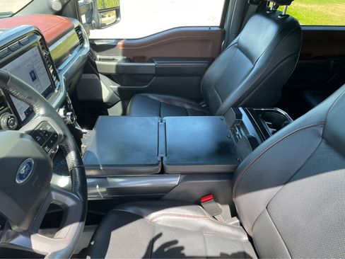 Used 2023 Ford F150 Lariat image 31