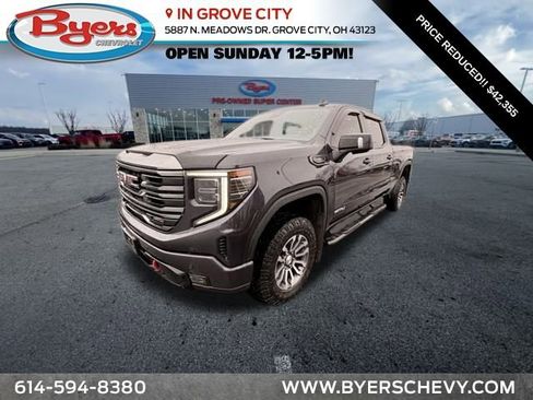 Used 2022 GMC Sierra 1500 AT4 w/ Technology Package image 1
