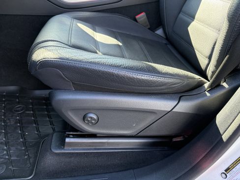 Used 2024 Mercedes-Benz GLE 350 4MATIC image 30