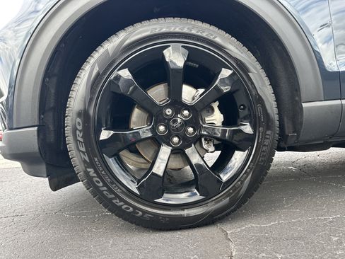 Used 2024 Ford Explorer ST-Line w/ Class IV Trailer Tow Package image 12