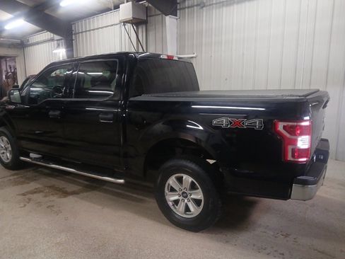 Used 2018 Ford F150 XLT image 2