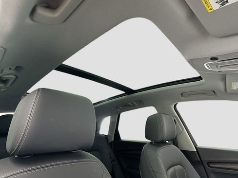 Certified 2023 Audi Q5 2.0T Premium w/ Convenience Package image 16