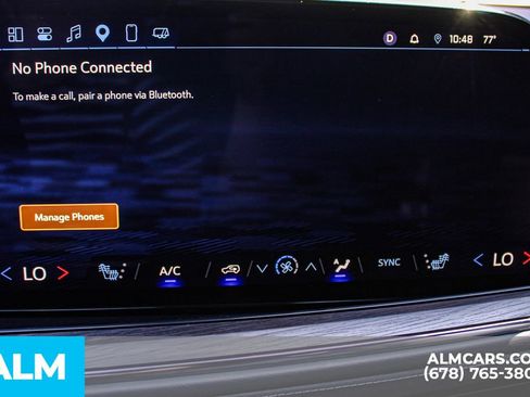 Used 2025 Chevrolet Suburban Z71 AWD/4WD image 39