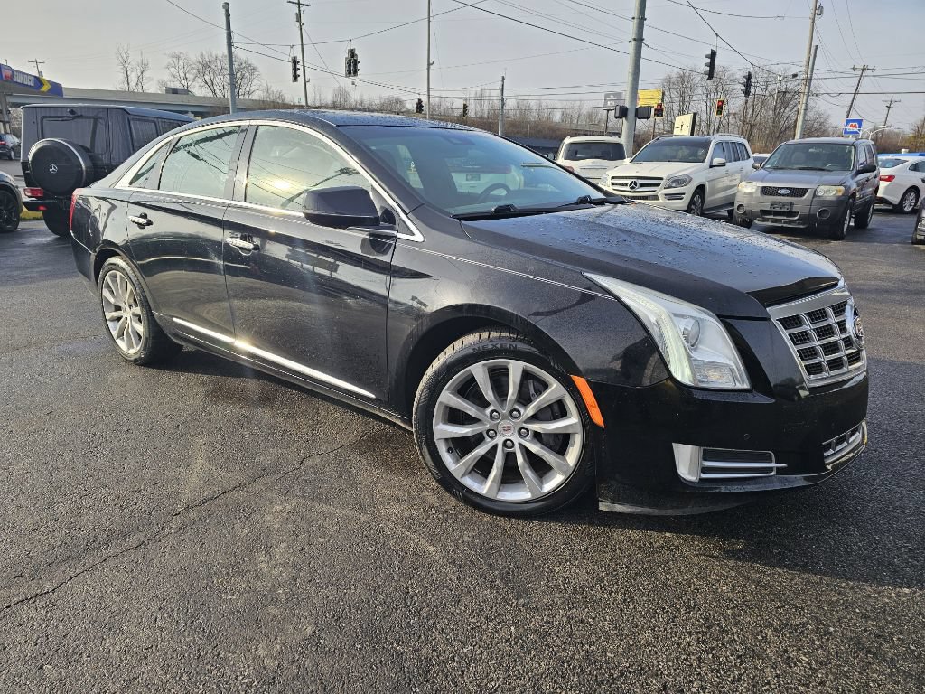 Used 2016 Cadillac XTS Luxury w/ Driver Awareness Package FWD image 2