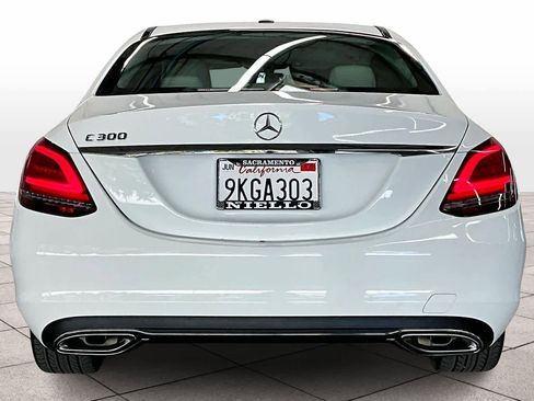 Used 2021 Mercedes-Benz C 300 Sedan image 7