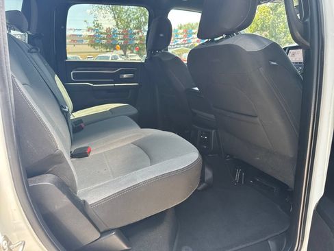 Used 2024 RAM 2500 Big Horn AWD/4WD image 19