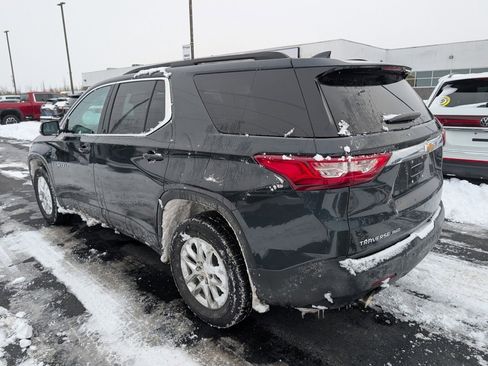 Used 2021 Chevrolet Traverse LT w/ LPO, Cargo Package image 5