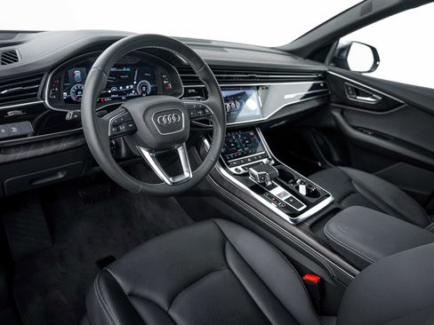 Certified 2023 Audi Q8 Premium Plus w/ Premium Plus Package AWD/4WD image 8
