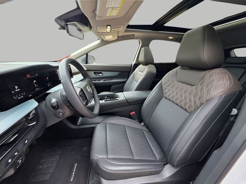 Used 2026 Nissan Murano Platinum w/ Cargo Package AWD/4WD image 19