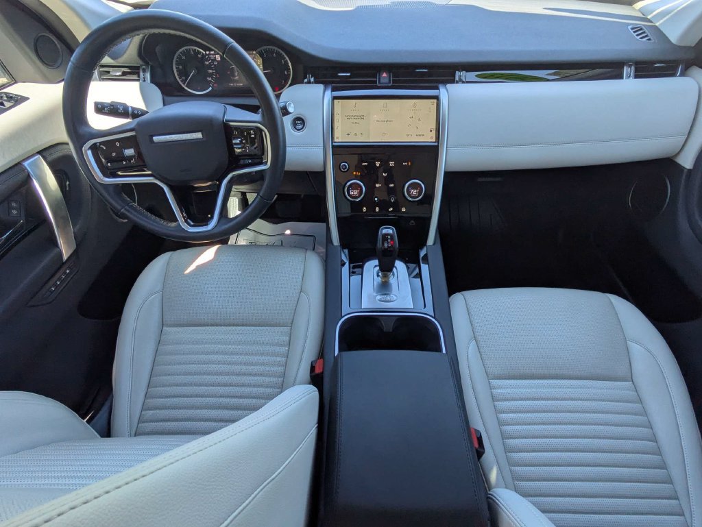 Used 2023 Land Rover Discovery Sport SE AWD/4WD image 13