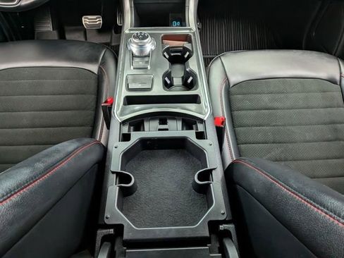 Certified 2023 Ford Edge ST-Line image 31