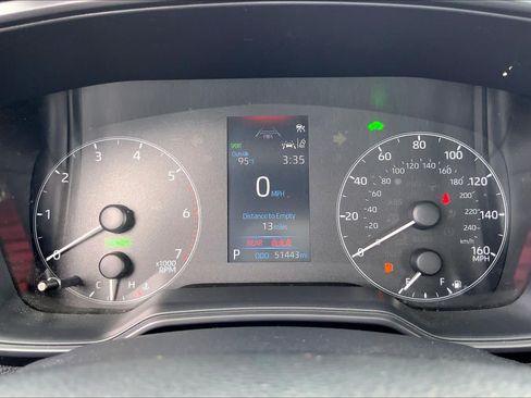 Used 2024 Toyota Corolla SE w/ SE Package FWD image 25