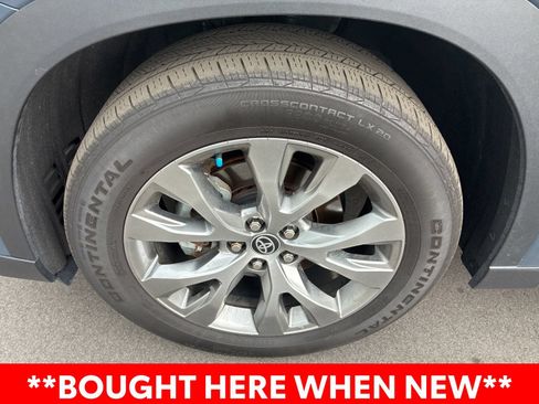 Used 2024 Toyota Grand Highlander AWD Hybrid image 3