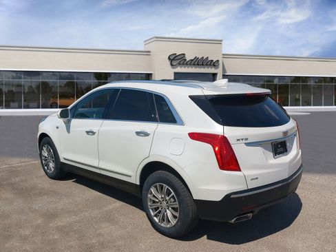 Used 2019 Cadillac XT5 Luxury AWD/4WD image 6