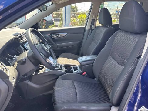 Used 2020 Nissan Rogue SV AWD/4WD image 9
