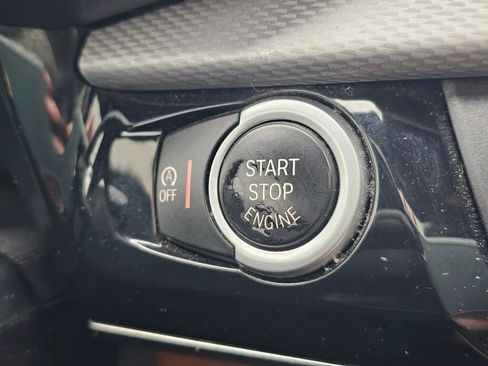 Used 2017 BMW X6 xDrive50i image 33