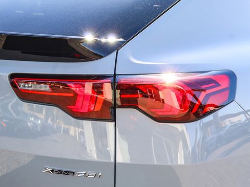 New 2026 BMW X2 xDrive28i w/ Technology Package image 5