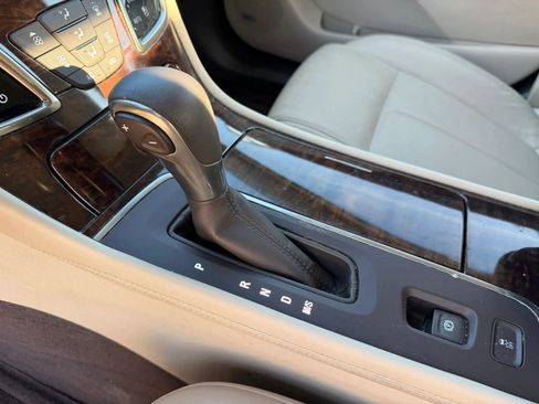 Used 2014 Buick LaCrosse Premium w/ Driver Confidence Package image 15