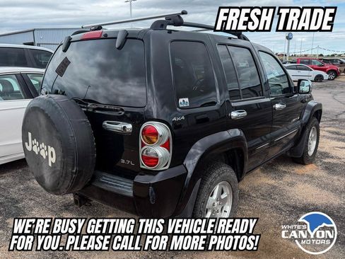 Used 2002 Jeep Liberty Limited AWD/4WD image 2