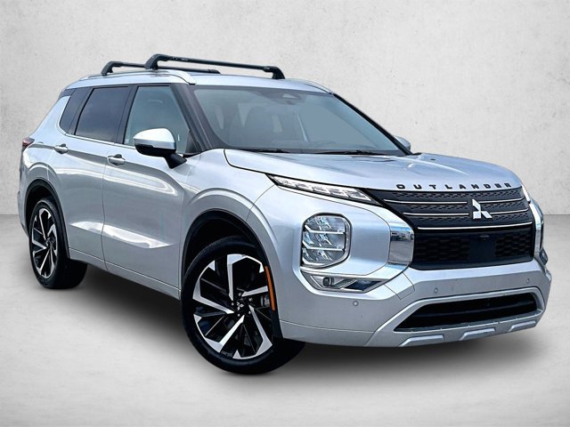 Used 2023 Mitsubishi Outlander SEL FWD image 12