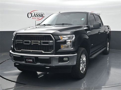 Used 2017 Ford F150 XLT w/ Equipment Group 302A Luxury image 3