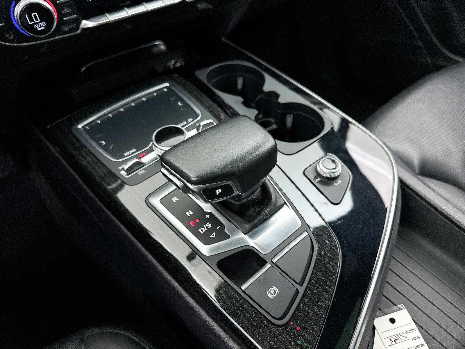 Used 2019 Audi Q7 3.0T Prestige w/ Prestige Package AWD/4WD image 21
