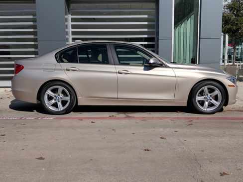 Used 2014 BMW 320i Sedan image 11