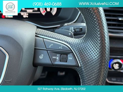 Used 2021 Audi SQ5 Prestige AWD/4WD image 13