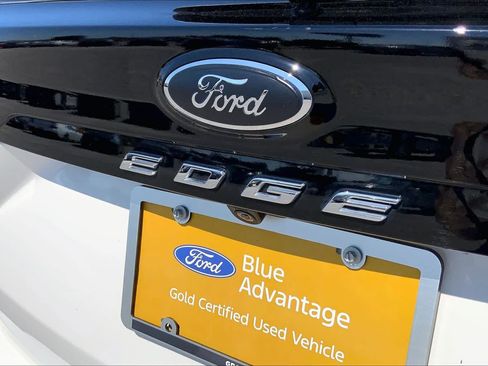Certified 2024 Ford Edge ST-Line AWD/4WD image 30