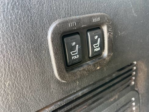 Used 2010 Ford Explorer Limited image 33